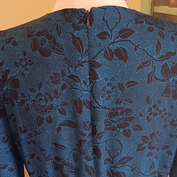 Ann Taylor Floral Buttoned Dress - Picture 8 of 13